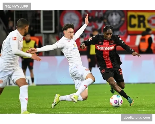 VAR长时间回看后确认进球有效，勒沃库森新援补时锁定胜局